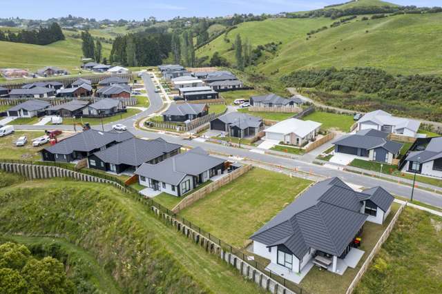 157 Adler Drive Ohauiti_2