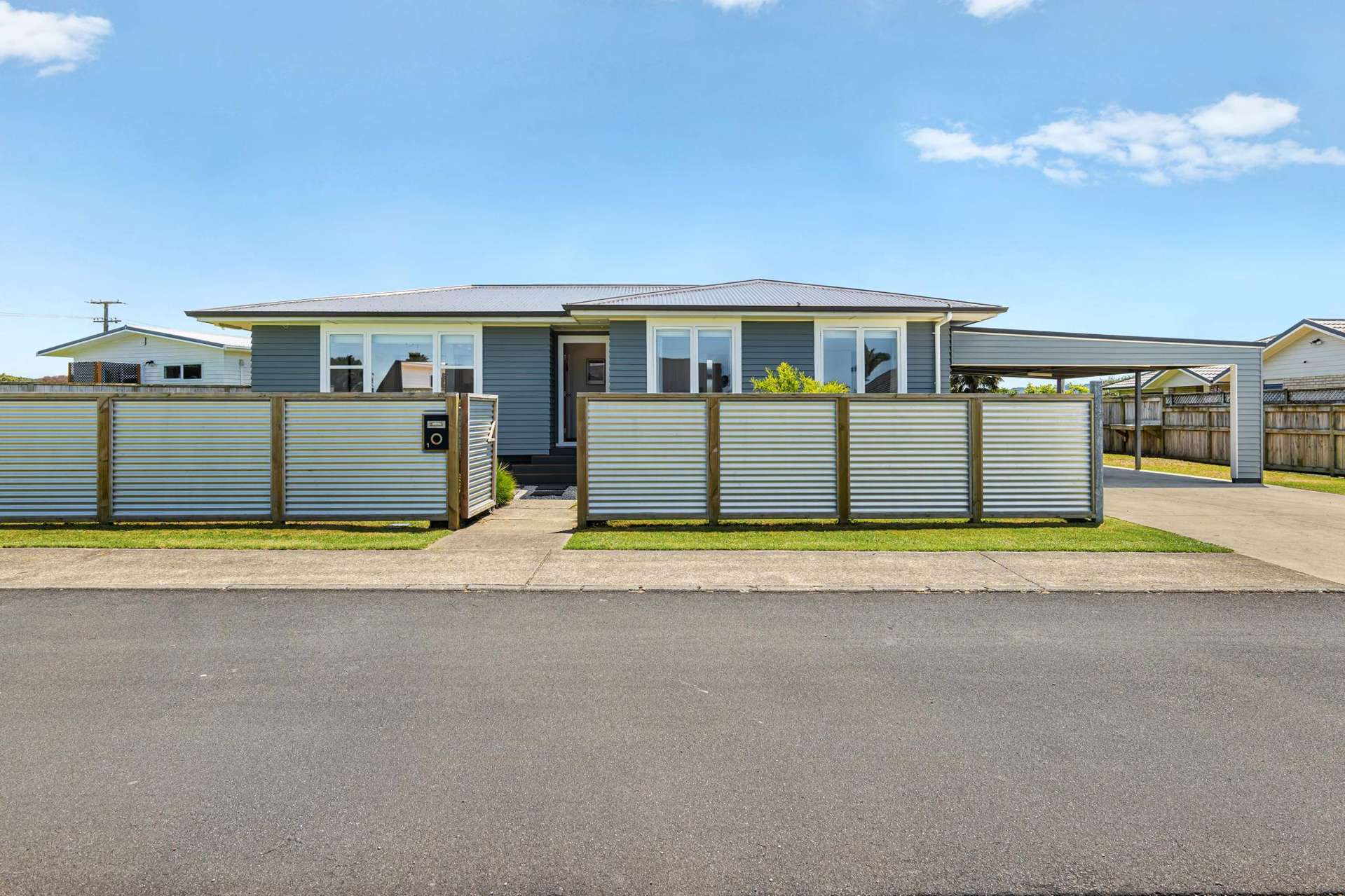 1 Lowburn Avenue Waipu_0