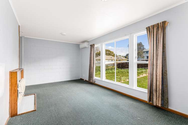 301-303 Warspite Avenue Waitangirua_9