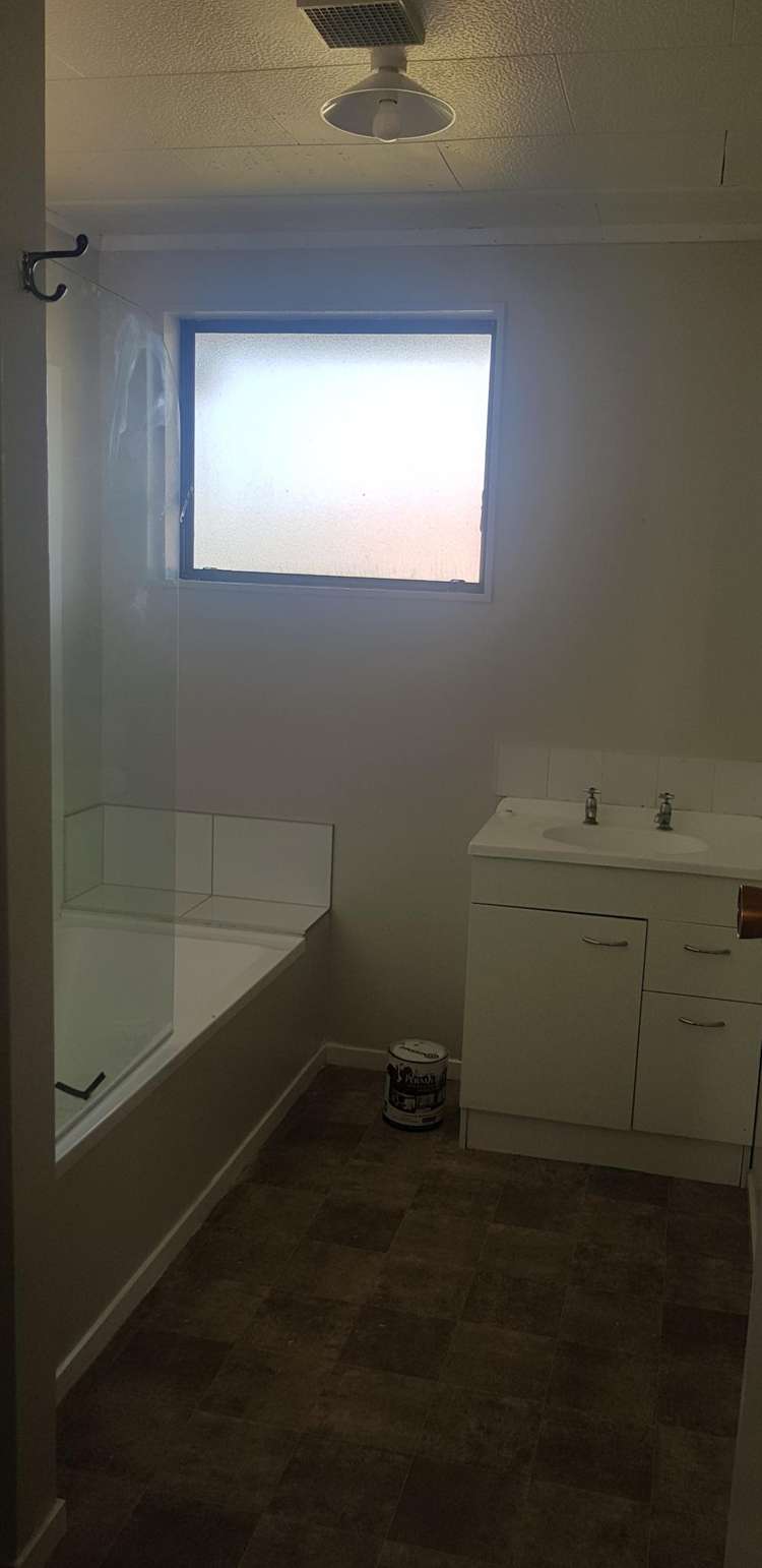 8B Jet Place Pukehangi_8