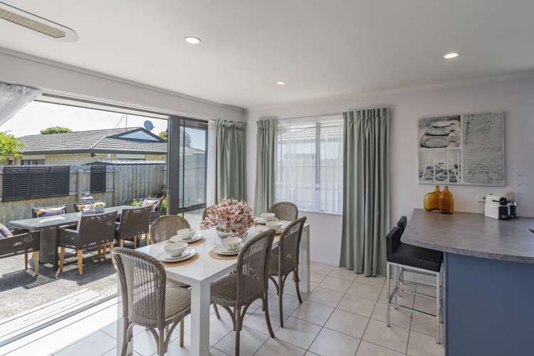 6 Anton Place Takanini_6