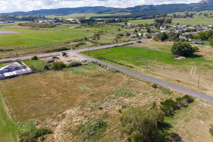 1-8 Middleton Road and 40 Lee Road Hannahs Bay_1