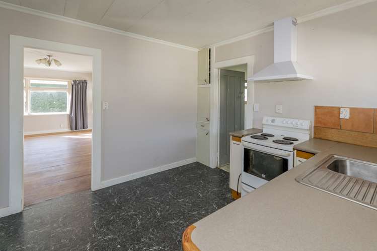 13 Stuckey Street Levin_7