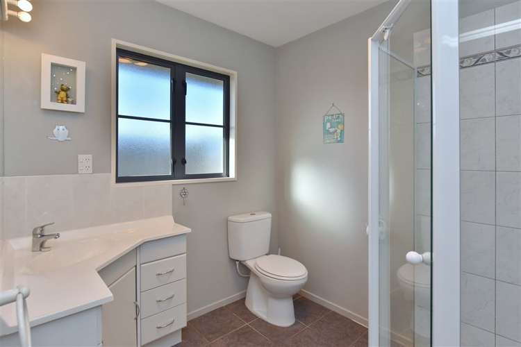 11 Clifford Place Amberley_18