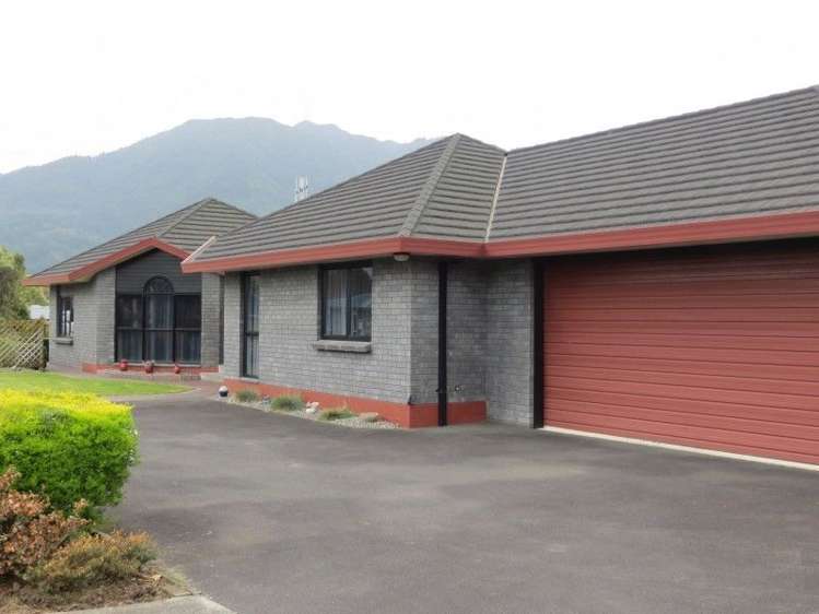 2 Riverview Lane Te Aroha_32