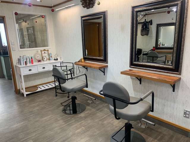 72 Te Anau Town Centre Te Anau_1