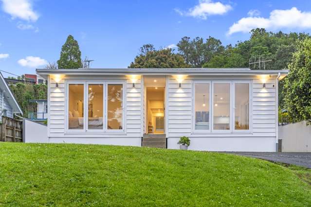 HARBOUR VIEWS - RENOVATED & MUST SELL!.