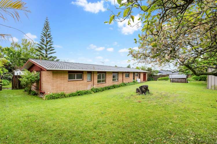 120 Glenmore Road Sunnyhills_1