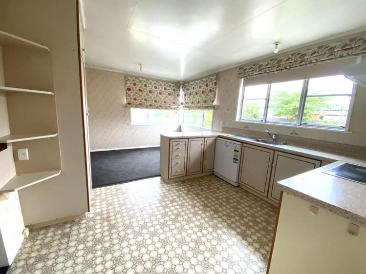 19 Bexhill Crescent Redwoodtown_2