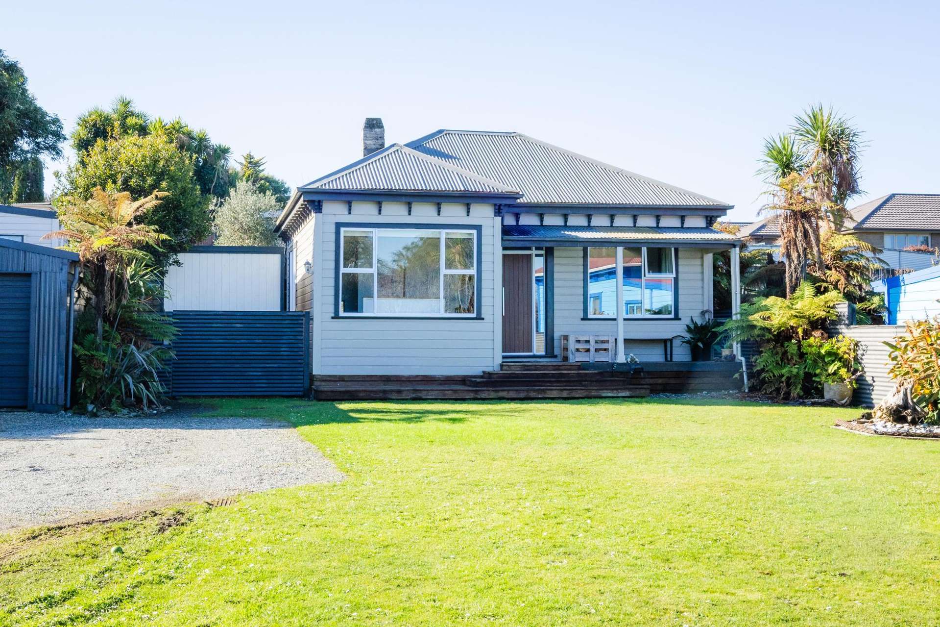 150 Stafford Street Hokitika_0