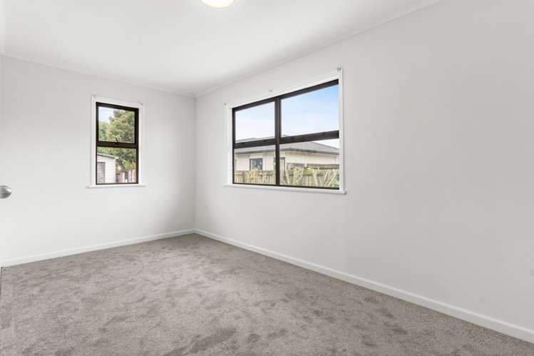 1/49 Kelvin Road Papakura_15