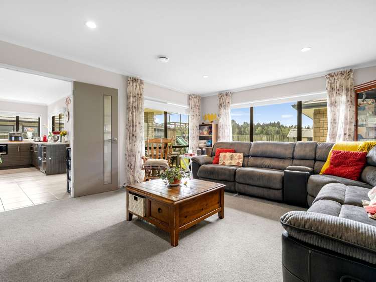 15 Carroll Place Owhata_9
