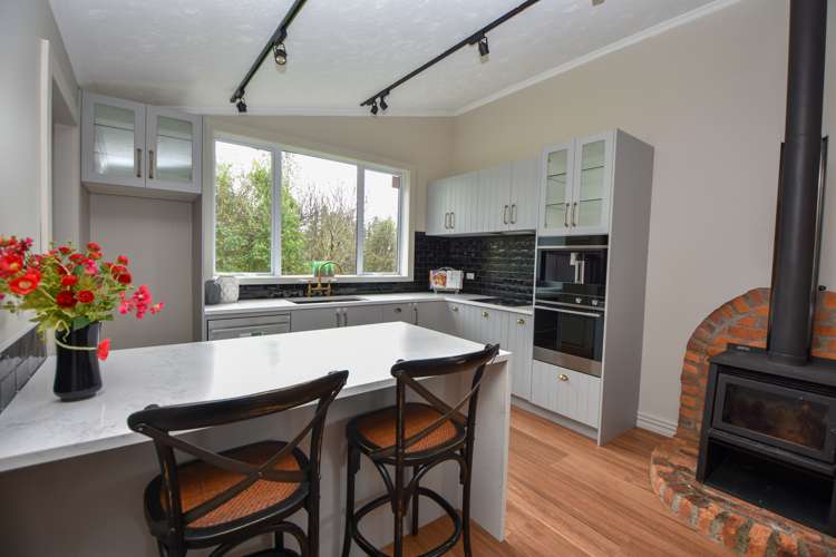 71 Hoeke Road Carterton_5