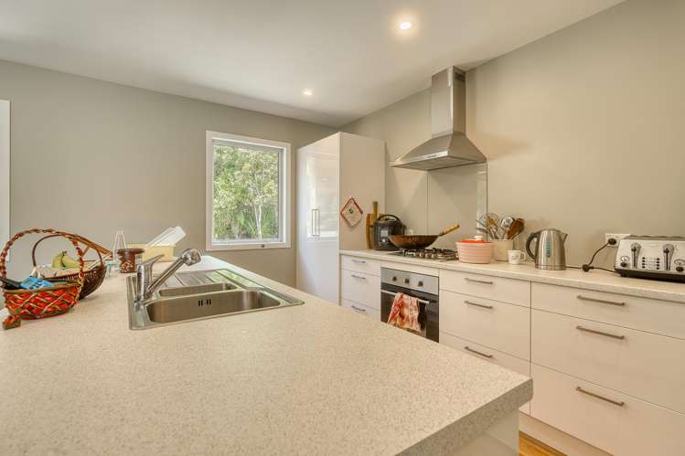 6 Sadler Place Rd2, Hokitika_2