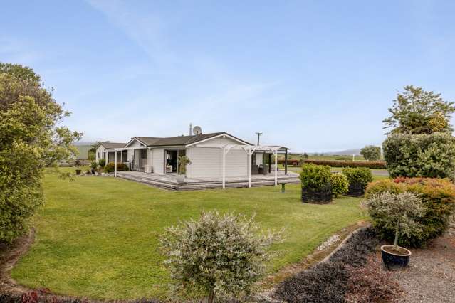 197 Paroa Road Coastlands_2