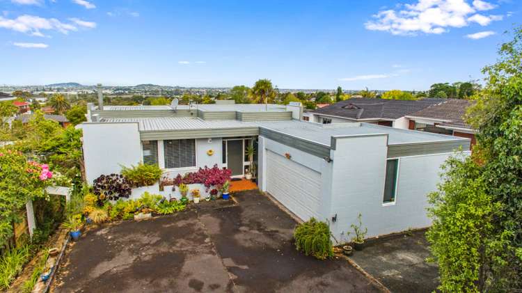 45 Te Atatu Road Te Atatu South_24