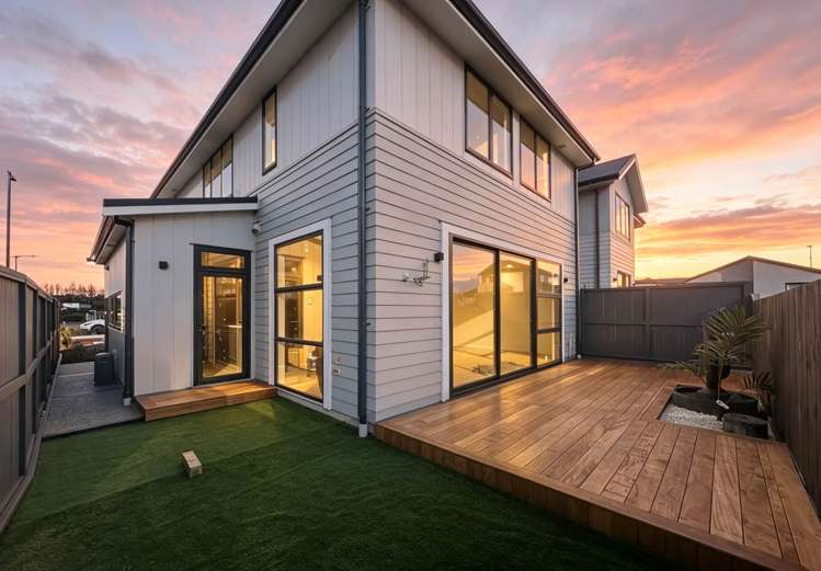 54 Maurice Kelly Road_1