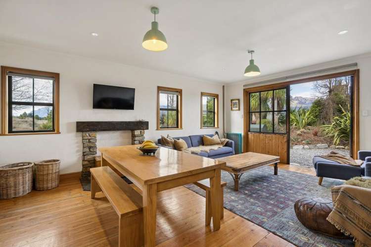 66 Te Awa Road Lake Hawea_24