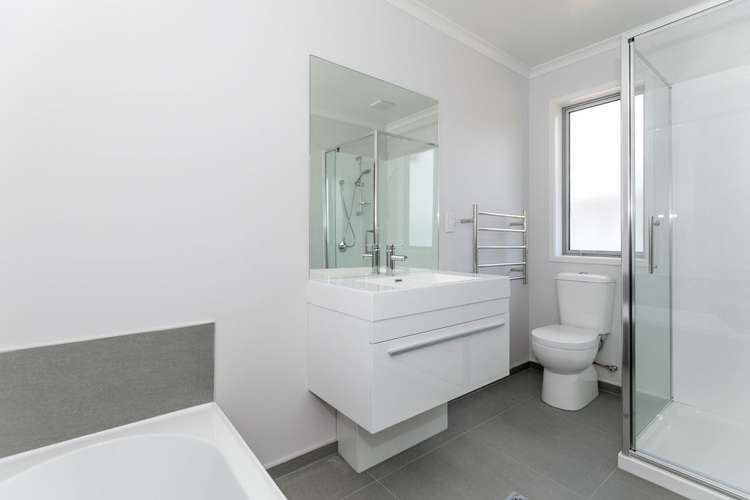 3/1 Hibiscus Avenue Hamilton Lake_10