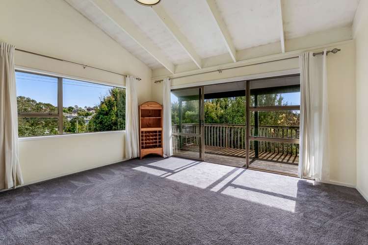 1/1 Sharon Road Browns Bay_23