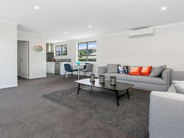 2/337 Oceanbeach Road Mount Maunganui_4