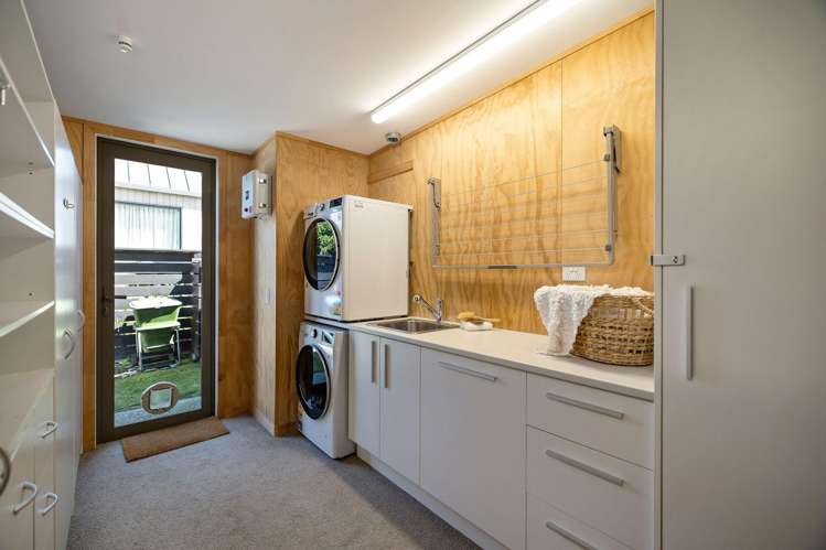 3 Caithness Court Jacks Point_21