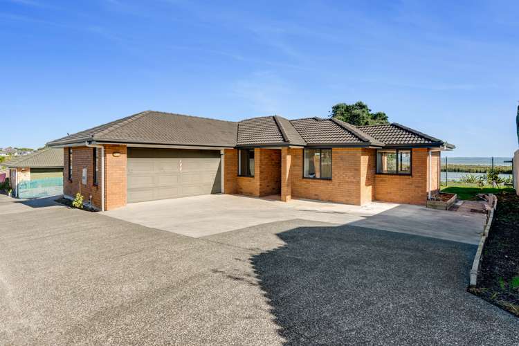 12 Eloise Place Clendon Park_13