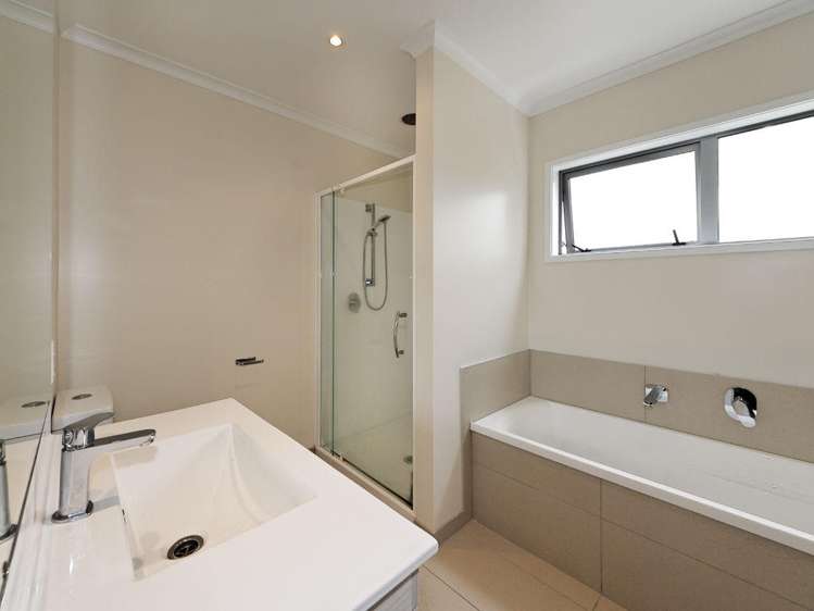 48 Buckley Avenue Hobsonville_15