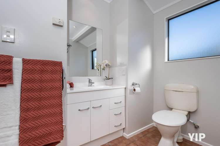 57 Meadowcroft Grove Johnsonville_13