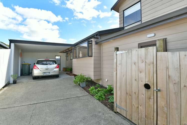 4 Centreway Road Orewa_17