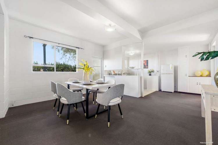 19 Keats Place Blockhouse Bay_11