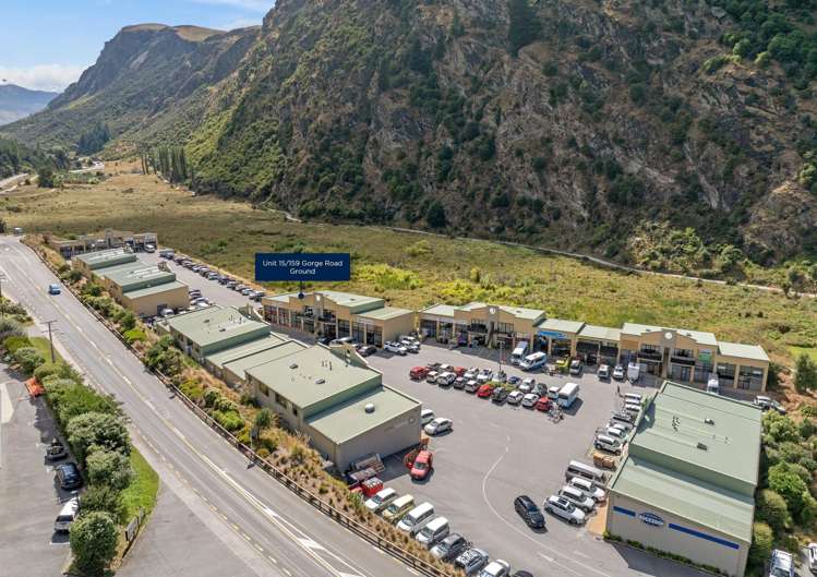 15/159 Gorge Road Queenstown_1