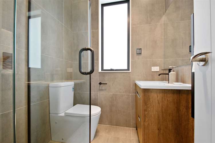 91 Matakohe Road Westgate_12