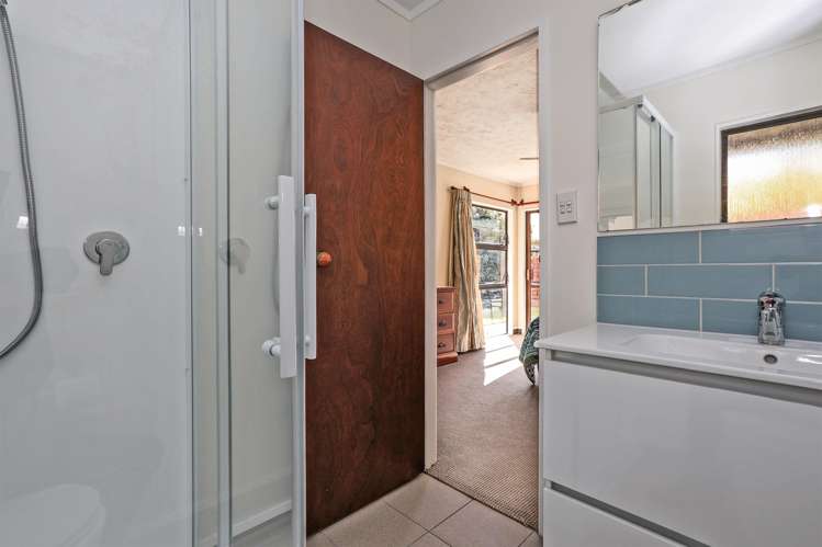 9 Matthews Place Taradale_12