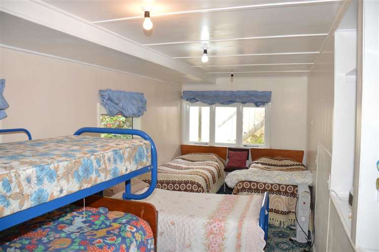 26 Bayview Crescent Duvauchelle_18