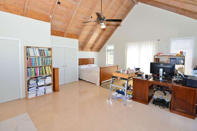 138 Pacific Parade Army Bay_12