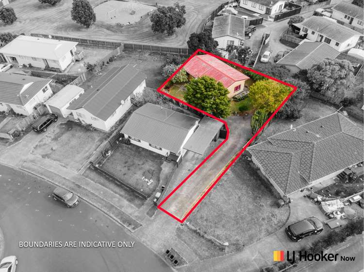 2/12 De Bloge Place Clendon Park_0