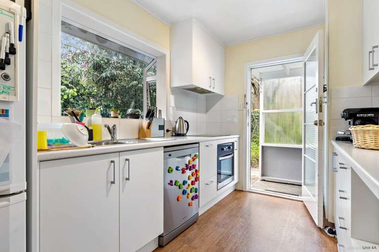 4A Green Lane East Greenlane_2