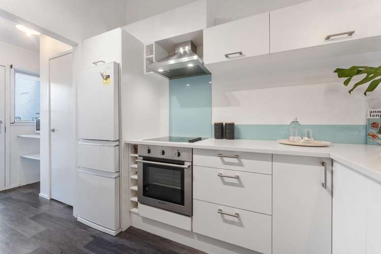 2/40 James Evans Drive Northcote_10