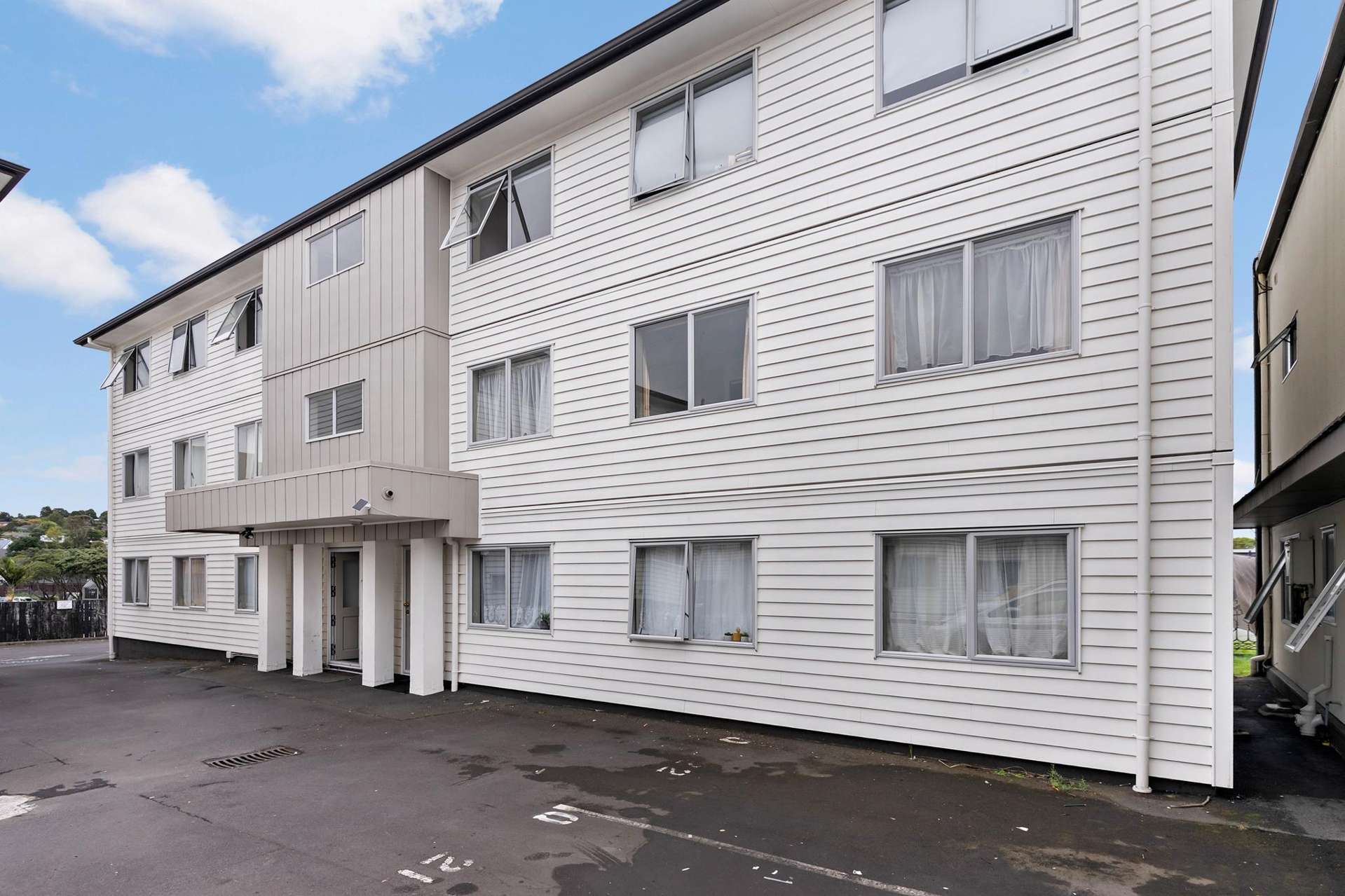 95Q Felton Mathew Avenue St Johns_0