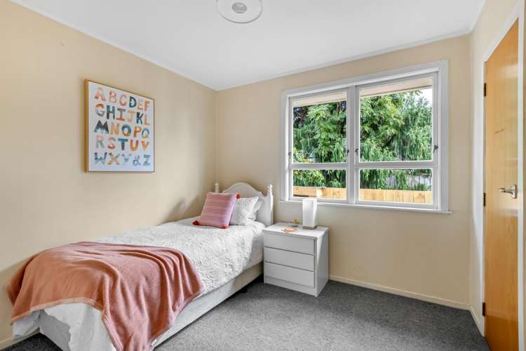 43 Rewarewa Road Te Atatu Peninsula_16