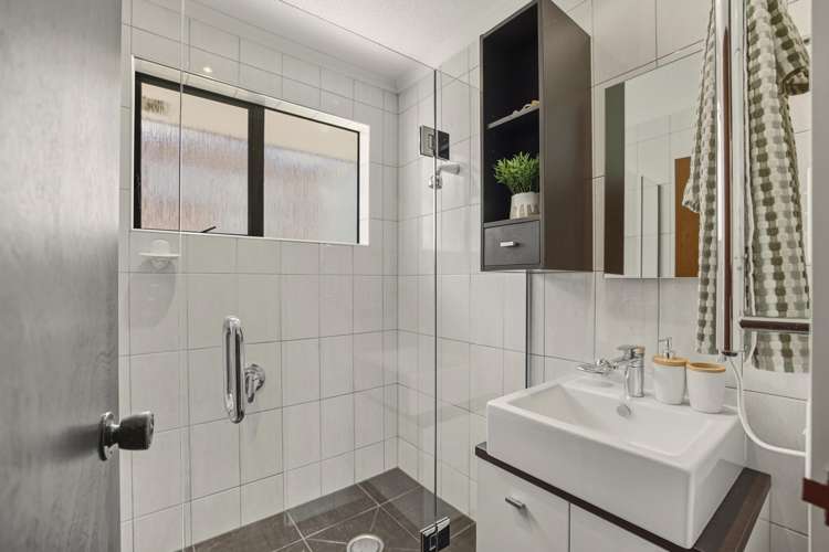 1/60A Somme Street, Saint Albans_12