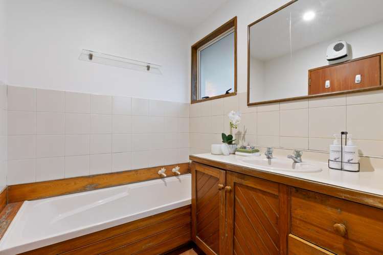 2/134 Matsons Avenue Papanui_11