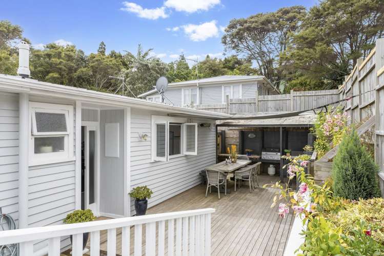 7 Norman Road Titirangi_20