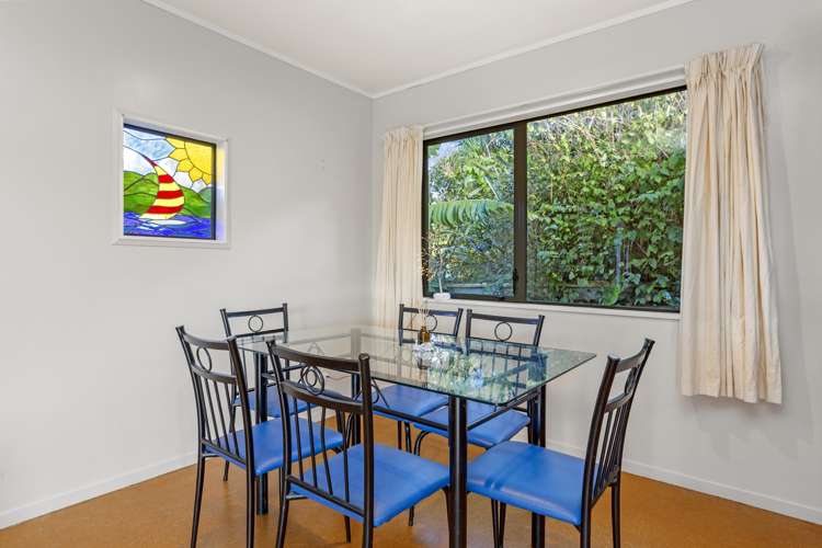 50 Lorenzen Bay Road Raglan_15