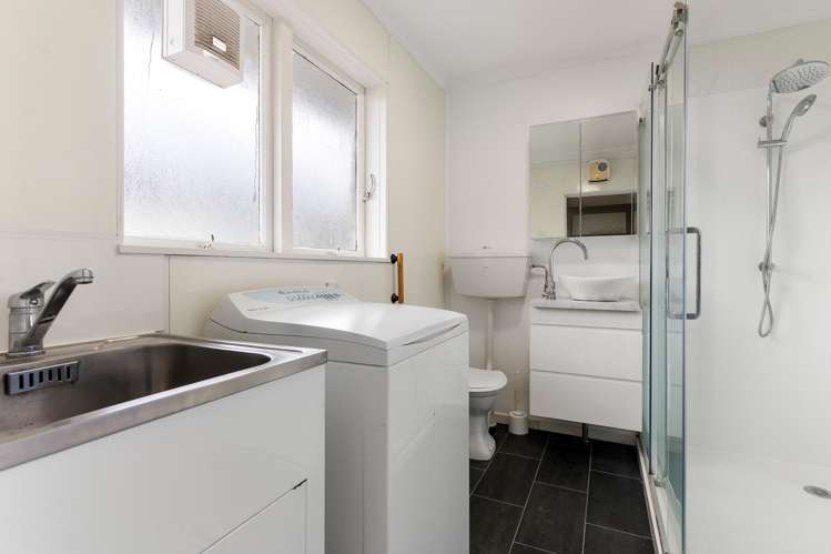 4/23 Trafalgar Street Johnsonville_8