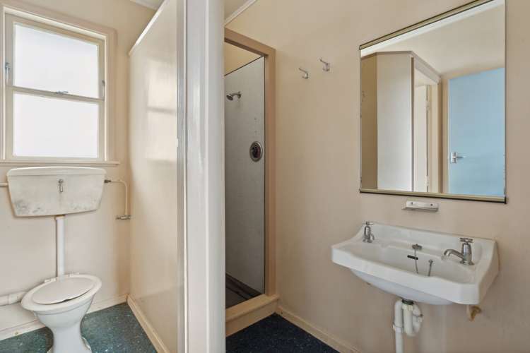 61 Glen Road Stokes Valley_15