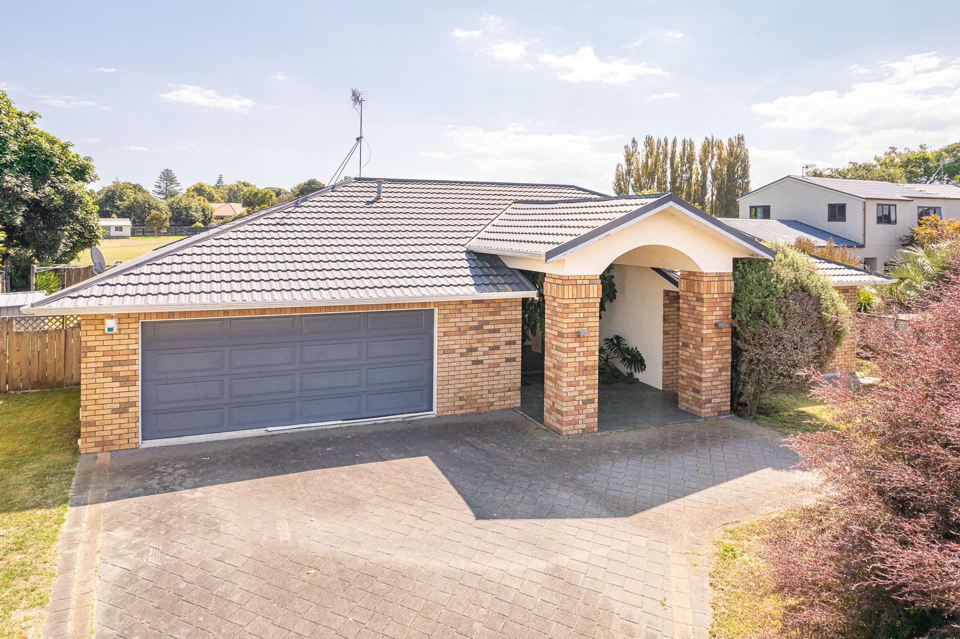 18 Holdsworth Drive Otamatea_0