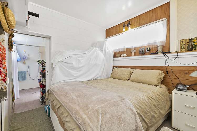 34 Lloyd Street Parkvale_15