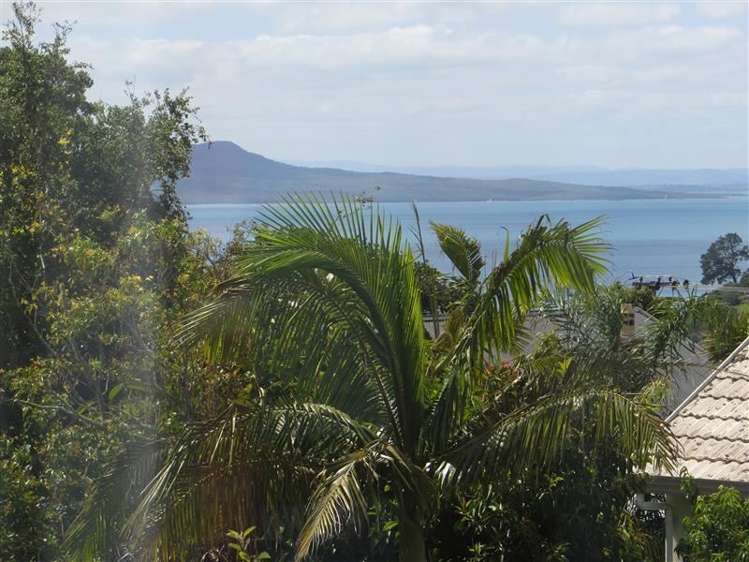 11 Firth Road Torbay_14